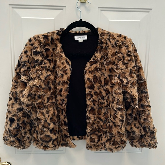 Calvin Klein Cropped Leopard Faux Fur Coat Jacket Sweater - Picture 2 of 9